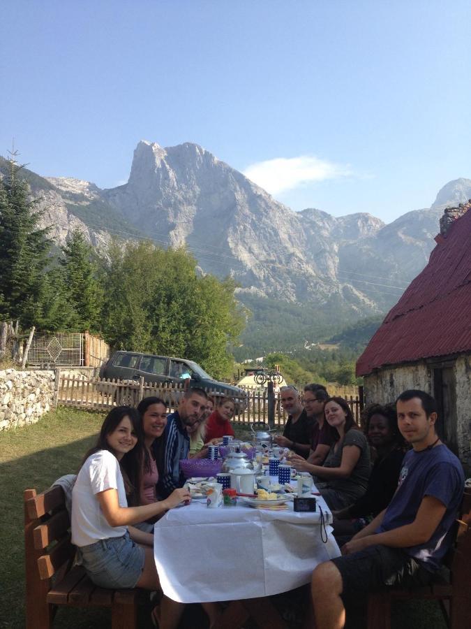 Kulla E Sadri Lukes Hotel Theth Kültér fotó