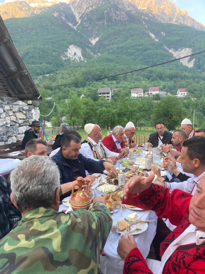 Kulla E Sadri Lukes Hotel Theth Kültér fotó