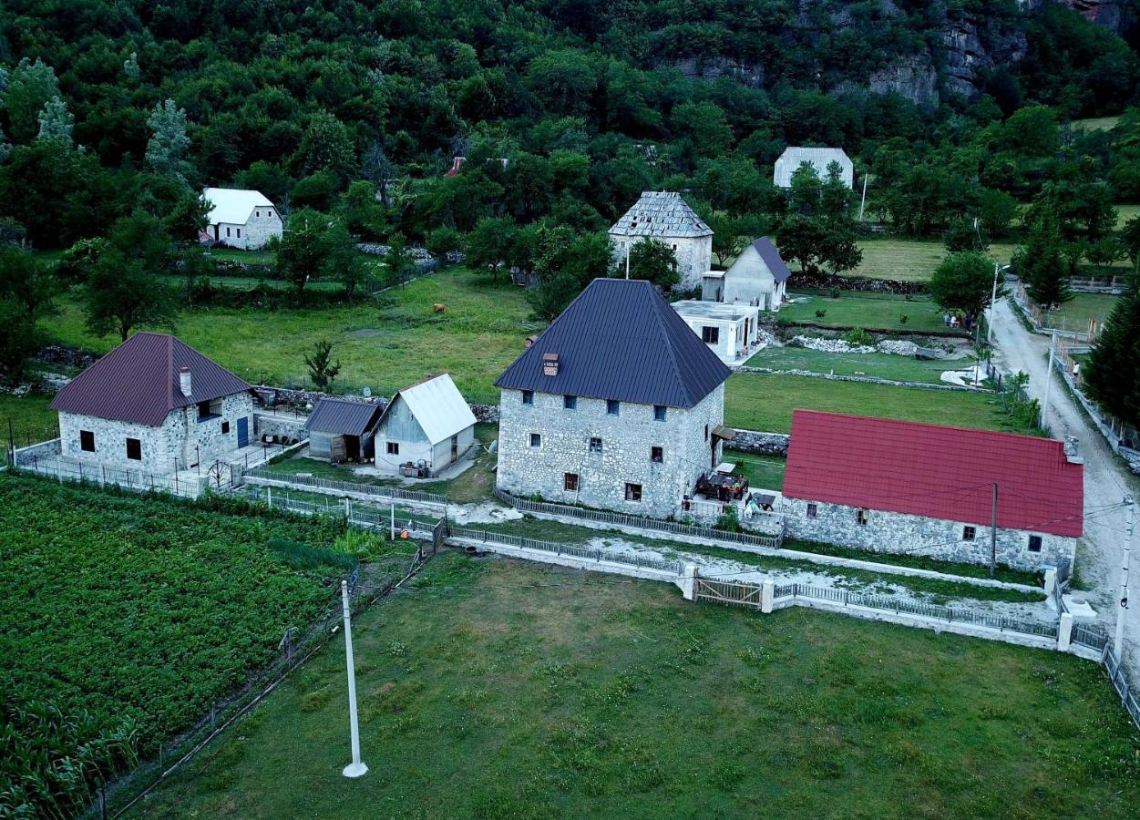 Kulla E Sadri Lukes Hotel Theth Kültér fotó