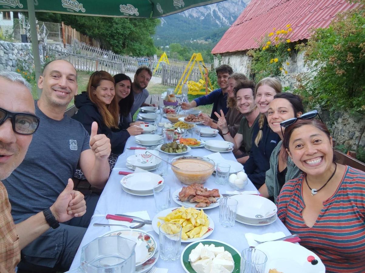 Kulla E Sadri Lukes Hotel Theth Kültér fotó