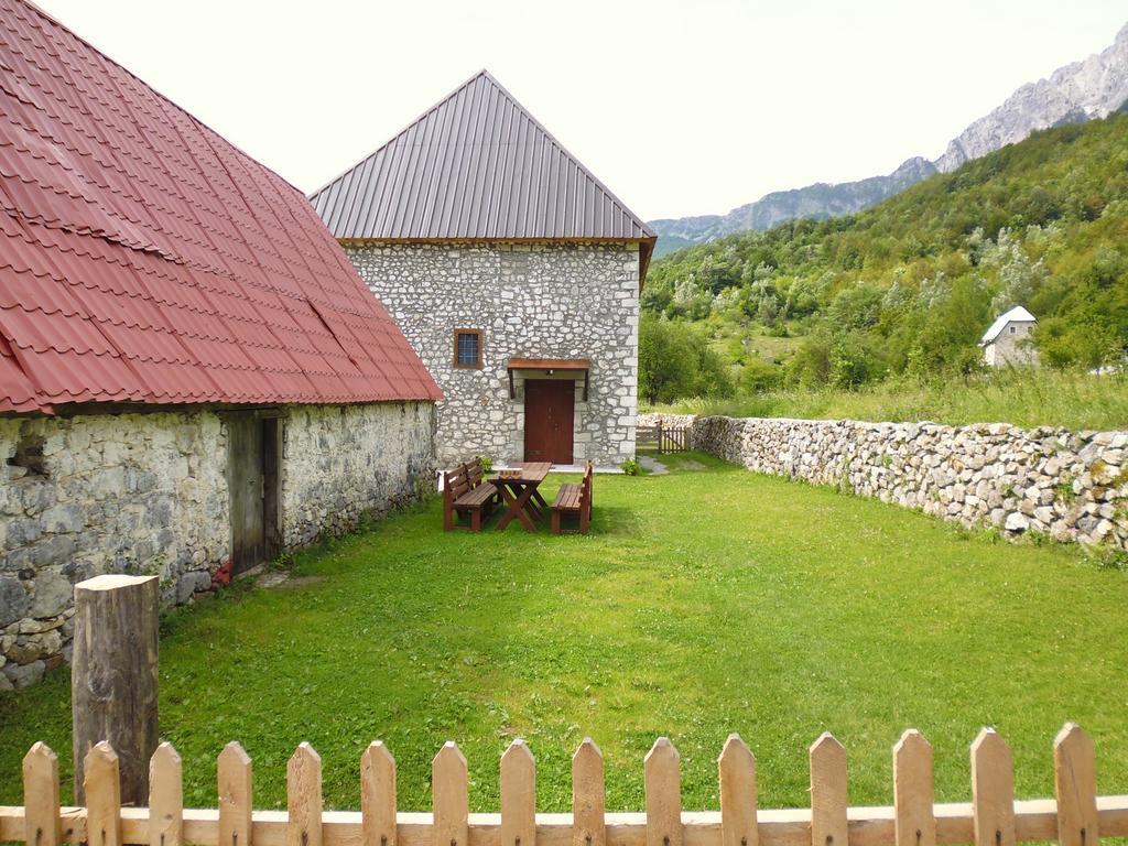 Kulla E Sadri Lukes Hotel Theth Kültér fotó